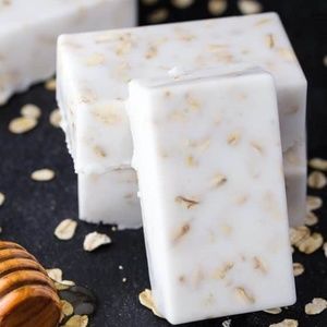 Honey Oatmeal Goats Milk Soap